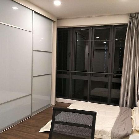 סרי קמבאנגן Silk Sky Residence מראה חיצוני תמונה
