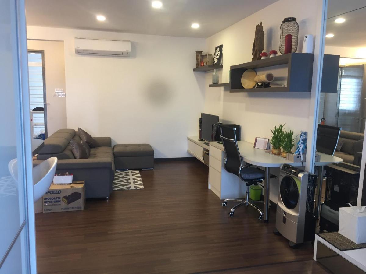 סרי קמבאנגן Silk Sky Residence מראה חיצוני תמונה